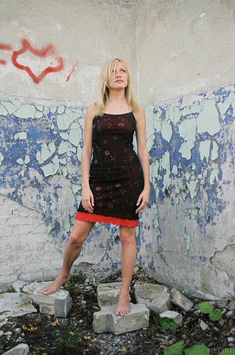 Лариса, 25